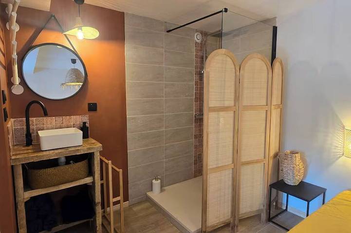 Apartamento entero, Mini Loft in the Country [La Mexi K-Line] [La Mexi K-Line in Entrecasteaux, Región Brignoles