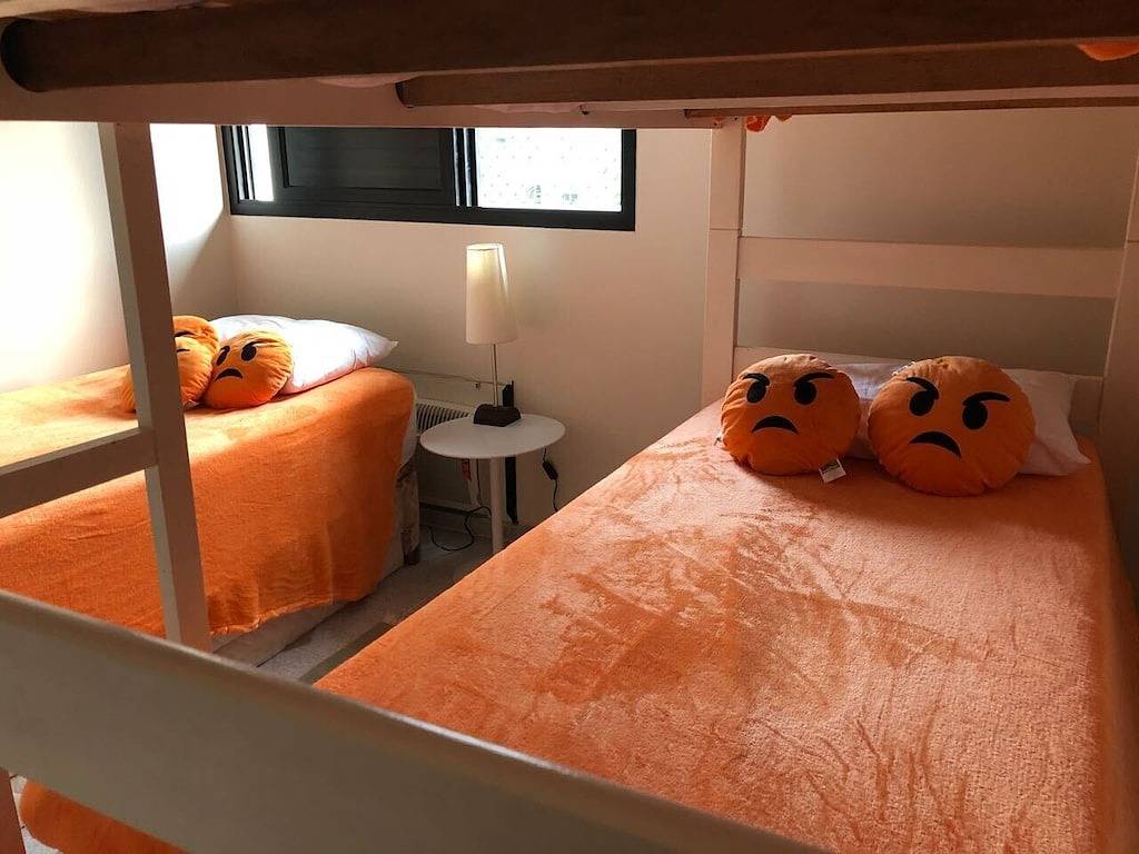 Ganze Wohnung, Ausgezeichnetes apt. Mit 135 m2 bei 70 m. des Meeres, Riviera de São Lourenço-Bertioga-Sp in Praia São Lourenço, Bertioga