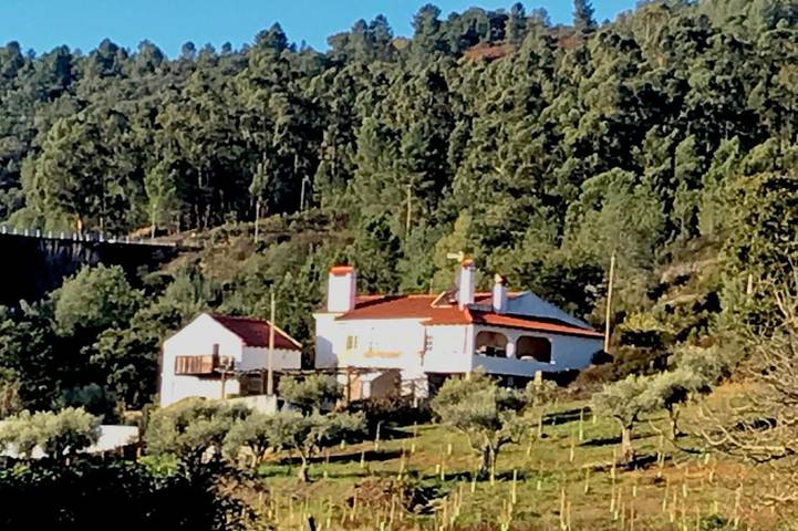 Casa rural para 2 personas, con piscina además de vistas y jardín en Alentejo - 4
