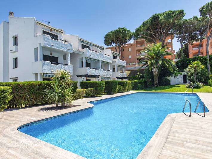 Ferienwohnung für 4 Personen, mit Garten und Terrasse in Pals