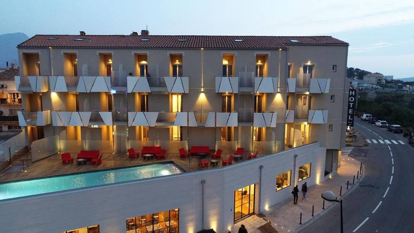 Hôtel pour 2 personnes, avec Terrasse et Piscine