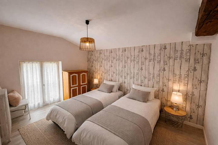 Location de vacances pour 5 personnes, avec jardin à Saint-Pierre-de-Buzet - 3