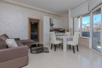 Location De Vacances pour 4 Personnes dans Vir, Adriatique Croate, Photo 4