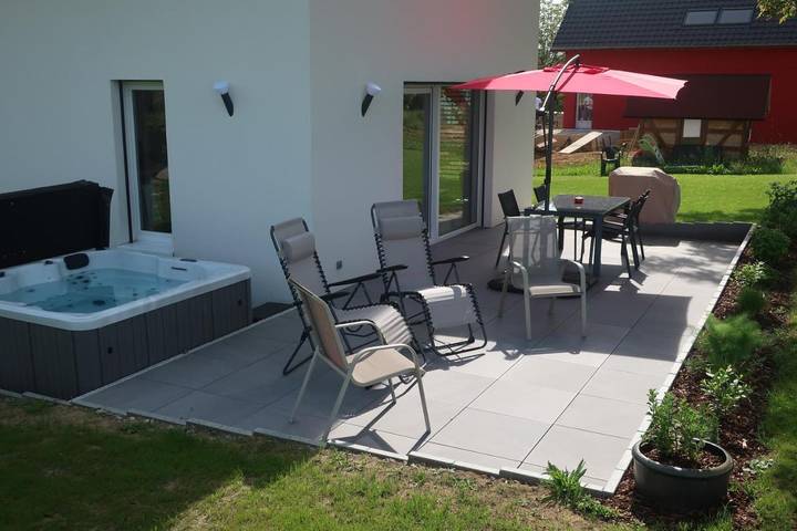 Location de vacances pour 4 personnes, avec Jacuzzi et Terrasse ainsi que Jardin et Vue à Wittersdorf