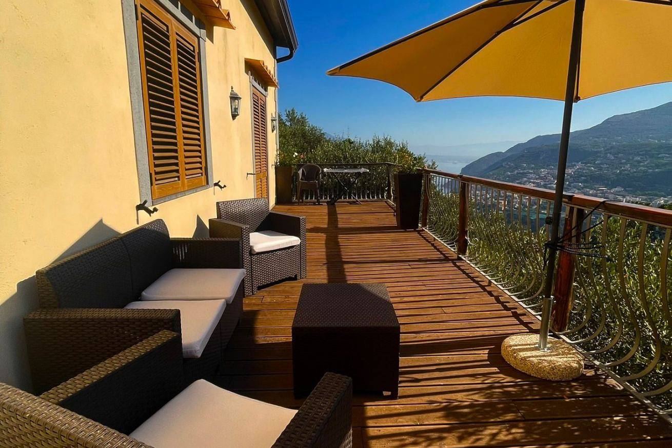 La Rosa del Sud in Meta, Naples Province