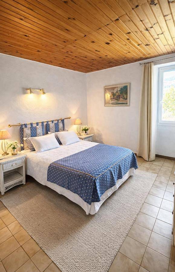 Appartement entier, Gîte Chateaunette - Havre de Paix avec Piscine - Sud Ardèche in Saint-Montan, Privas (arrondissement)