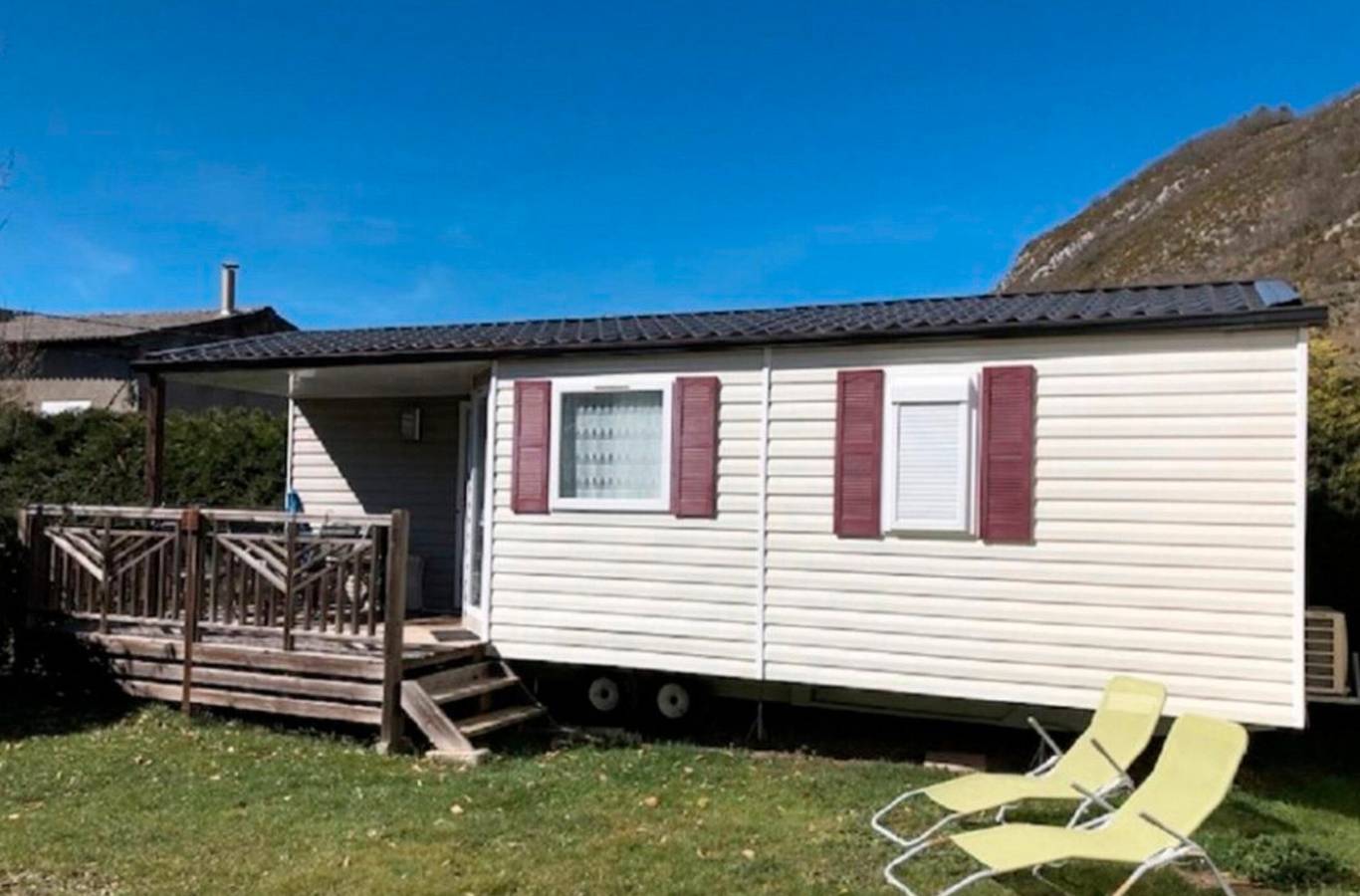 Camping voor 6 Personen in Roquefeuil, Limoux en omgeving