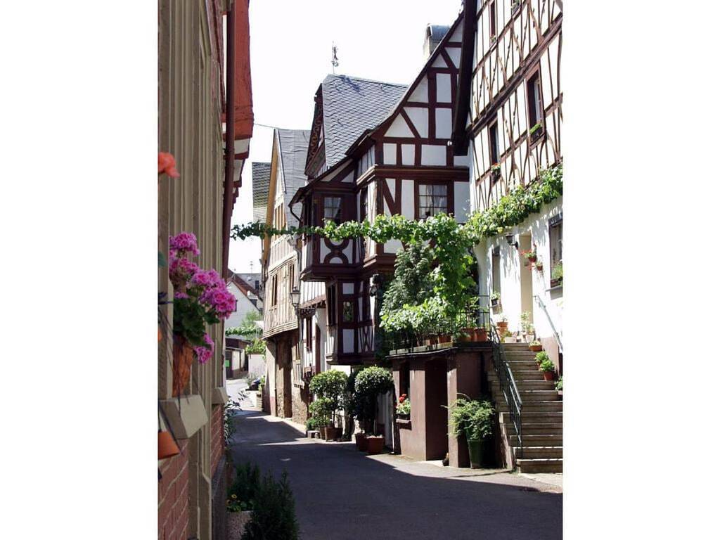 Three-Bedroom Holiday Home in Sankt Aldegund, Cochem-Zell