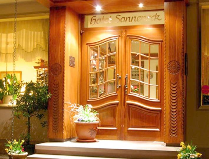 Hotel für 2 Personen, mit Balkon und Terrasse sowie Garten und Sauna in Breuna
