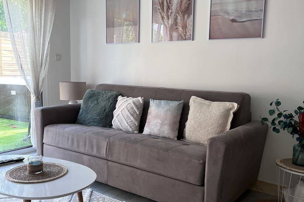 Gîte De Charme Avec Spa Privatif in Médis, Côte de Beauté