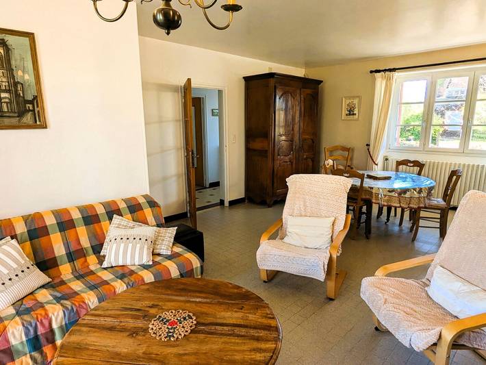 Charmantes Ferienhaus mit Garten bei Vézelay in Pierre-Perthuis, Naturpark Morvan