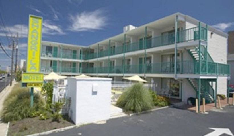 Hotel für 4 Personen, mit Balkon und Pool - 1