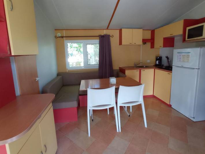 Camping Crin Blanc - Mobilhome 4 personas - Económico, 2 dormitorios con aire acondicionado in Arlés, Costa mediterránea (Francia)