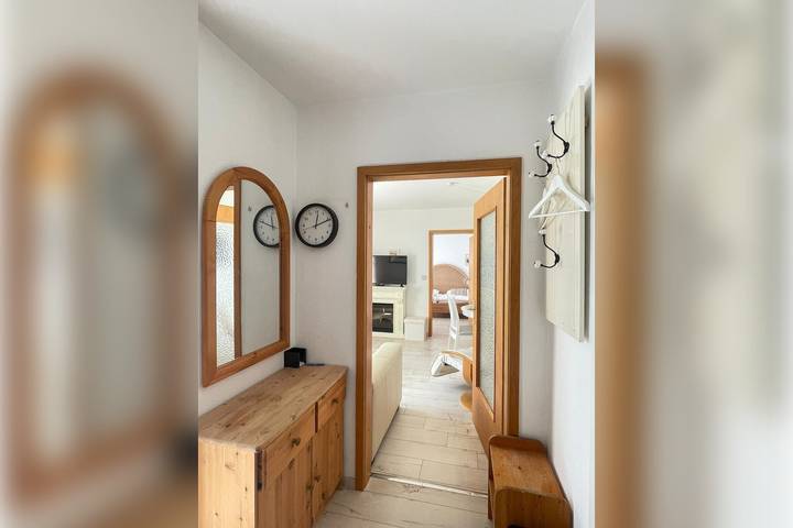 Ganze Wohnung, Großzügigere 2-Zimmer-Wohnung mit Süd-Balkon - strandnah in Dahme in Dahme, Ostholstein