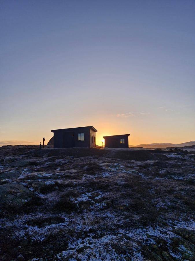 Lodge for 2 people, with Terrace and Garden as well as Lake view and View in Iceland