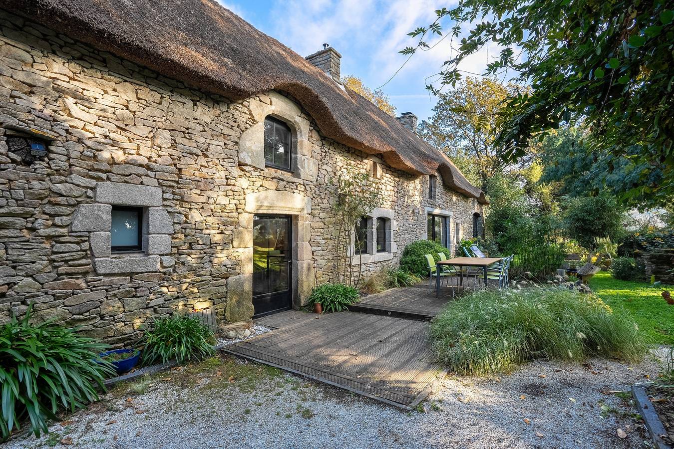 Gîte La Maison Dorée - Chaumière pour 6 in Brandivy, Región de Vannes