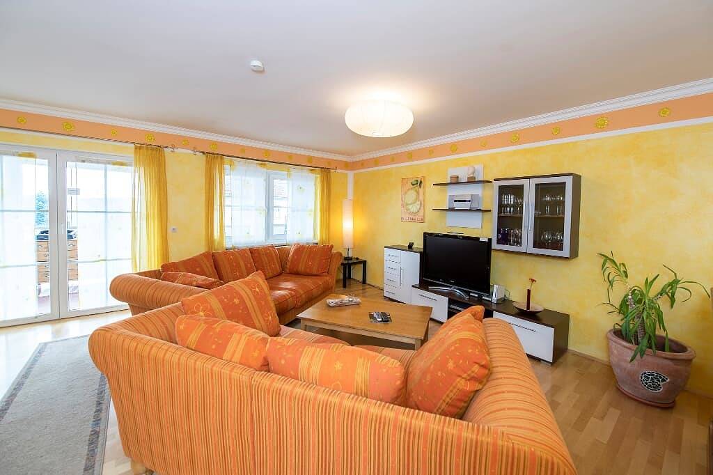 Monis Ferienwohnung - Moni`s Ferienwohnung 135 m² in Tännesberg, Naturpark Nördlicher Oberpfälzer Wald