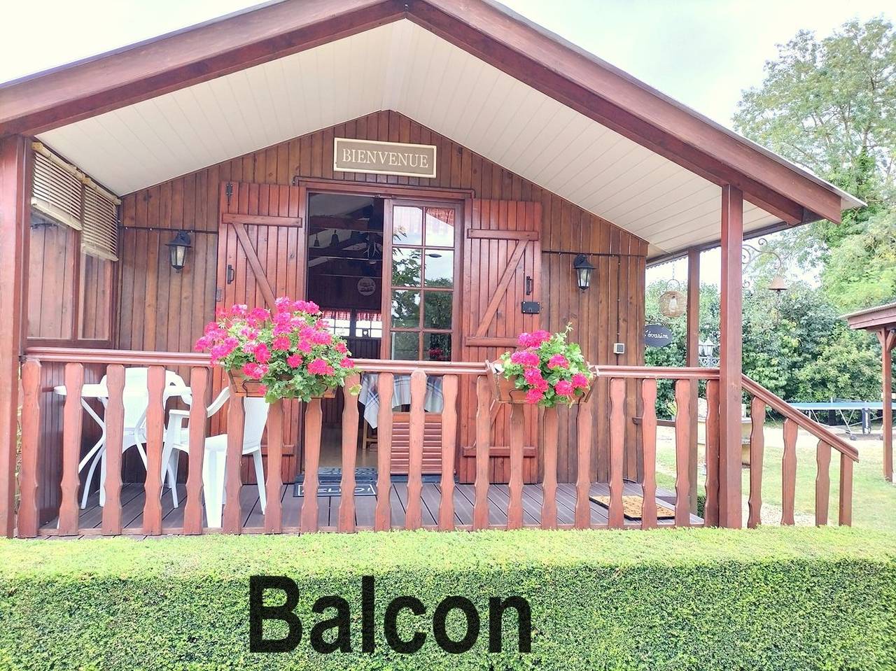 Chalet (maison) indépendant, près du Zoo de la Flèche in Broc, Vallée de la Loire