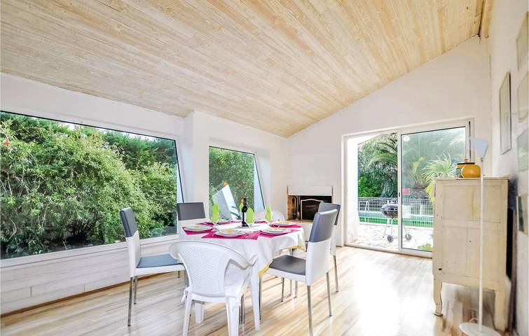 Geräumige 99qm Wohnung | Pool, Parkplatz, Terrasse | 900m zum Strand in Saint-Cyprien-Plage, Saint-Cyprien