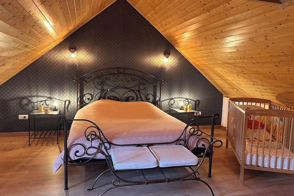 The obvious combination of charm and serenity in Saint-Caradec-Trégomel, Pontivy und Umgebung