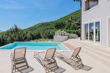 Villa Mit Pool für 8 Personen in Lovran, Primorje-Gorski Kotar, Bild 4