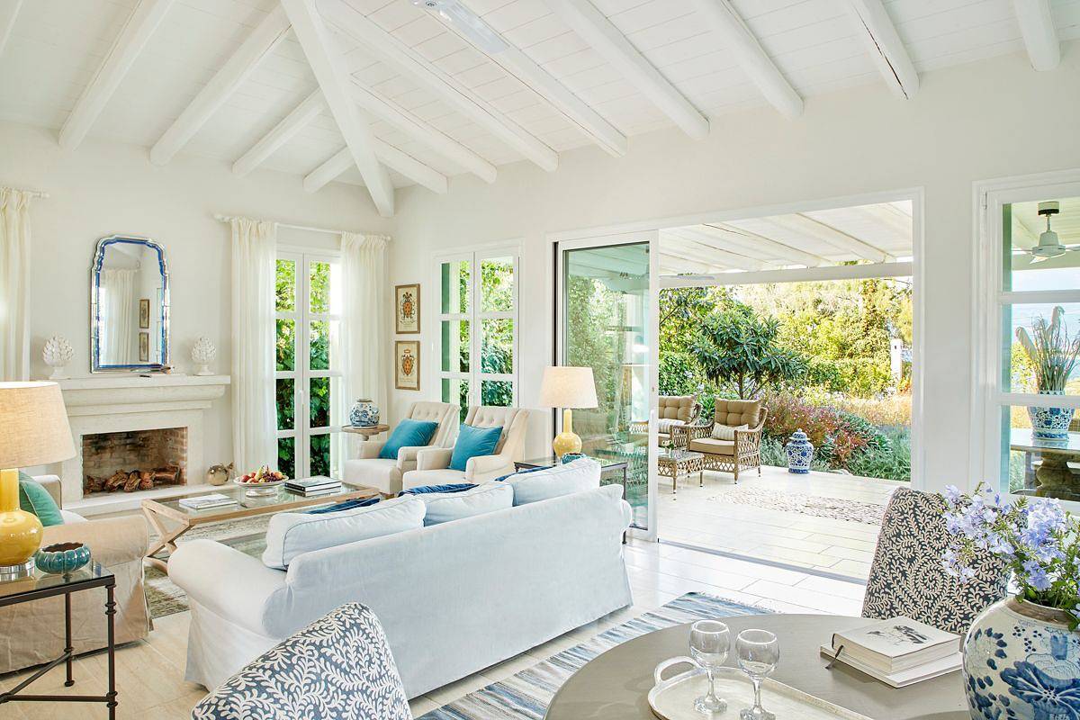 Avlaki Beach House in Corfu