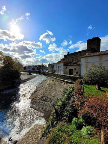 Gîte pour 6 personnes, avec vue, animaux acceptés à Peyriac-Minervois