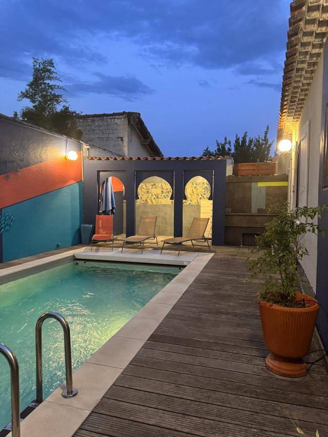 Chalet para 8 personas, con terraza además de piscina y vistas - 1