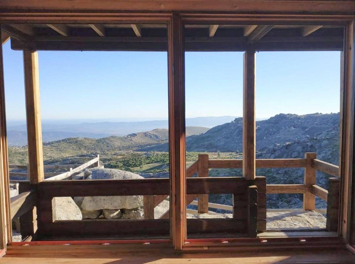Three-Bedroom Chalet in Cortes do Meio, Serra da Estrela