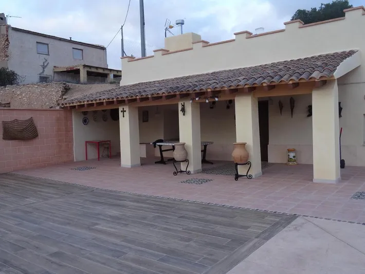 Ferienwohnung für 5 Personen, mit Pool und Terrasse sowie Ausblick - 1