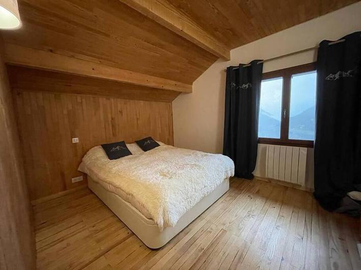 Gîte pour 6 personnes, avec vue et jardin, adapté aux familles à Colmars - 3