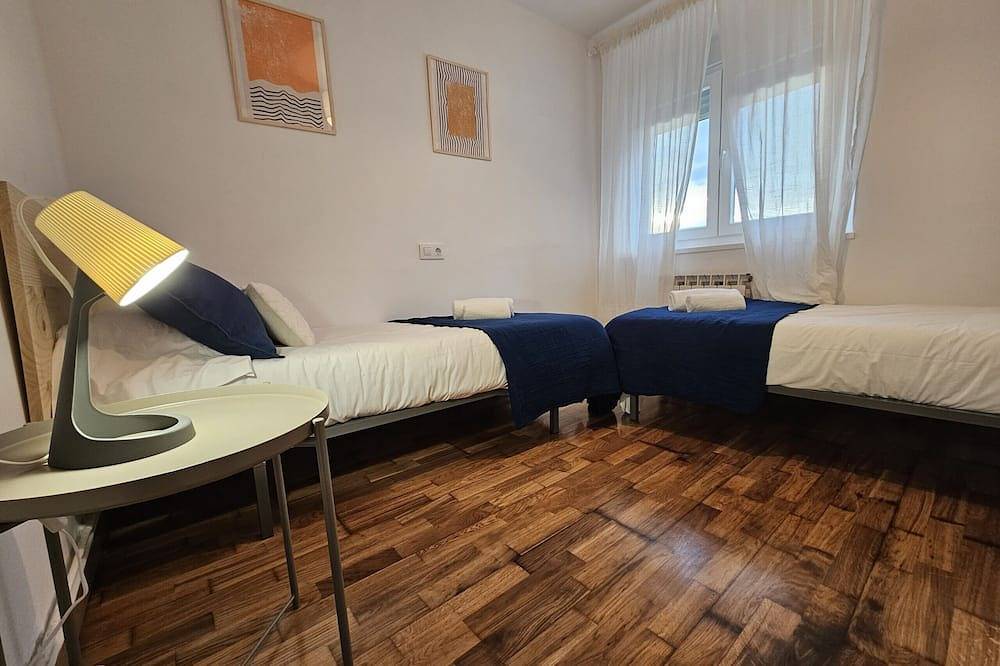 Appartamento intero, Comfortable apartment in Oviedo in Oviedo, Montagne Cantabriche