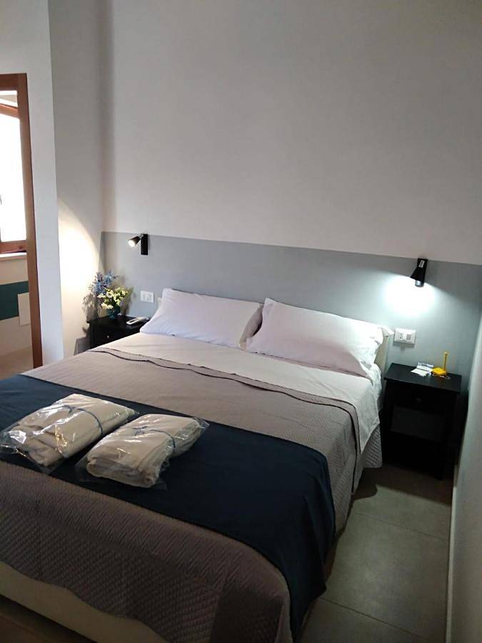 Location de vacances pour 4 personnes, avec vue et jardin à Cariati - 3