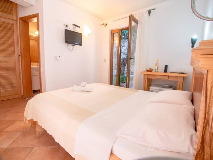 Levantin Inn Zimmer N6 in Sveti Stefan, Opština Budva