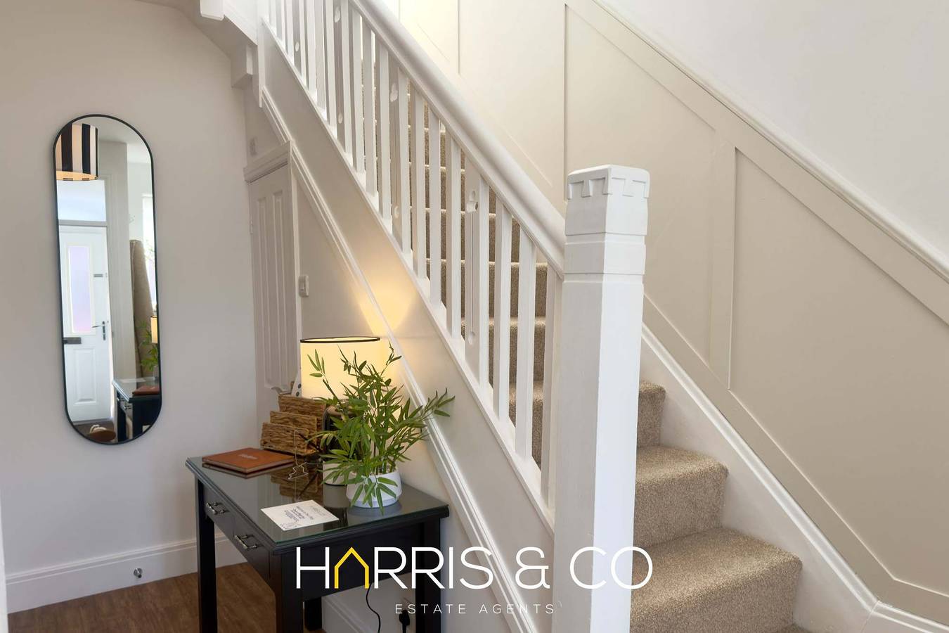 The Great Wave Retreat - Calm Costal Stay in Lancashire
