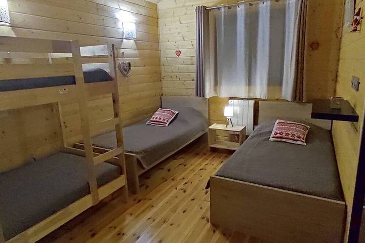 Chalet (12 Personen) mit Südterrasse und atemberaubendem Bergblick in Les Orres, Nationalpark Écrins