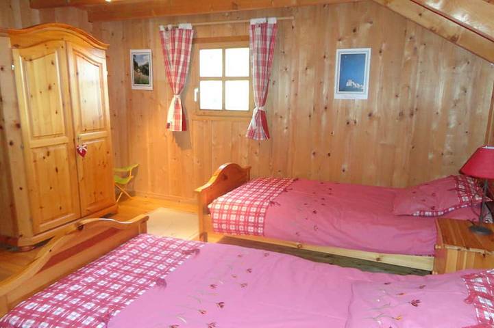 Charmantes Ferienhaus de France Nr. 25G61, 3 Ähren, klassifiziert 'Schneehütte', Internet Wifi in Le Mémont, Französischer Jura