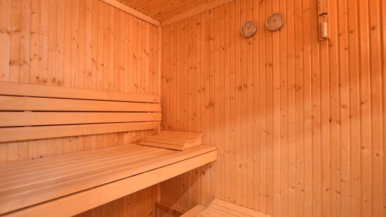 Ferienhaus für 8 Personen (220 m²) in Jehonville in Bertrix, Neufchâteau und Umgebung