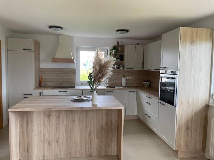 Appartement de vacances pour 4 personnes, avec vue et jardin