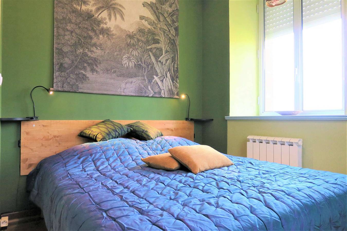 Appartement entier, Appartement avec Wifi, Vue Sur Le Port De Ploumanac'H à Perros-Guirec in Perros-Guirec, Côte de Granit Rose