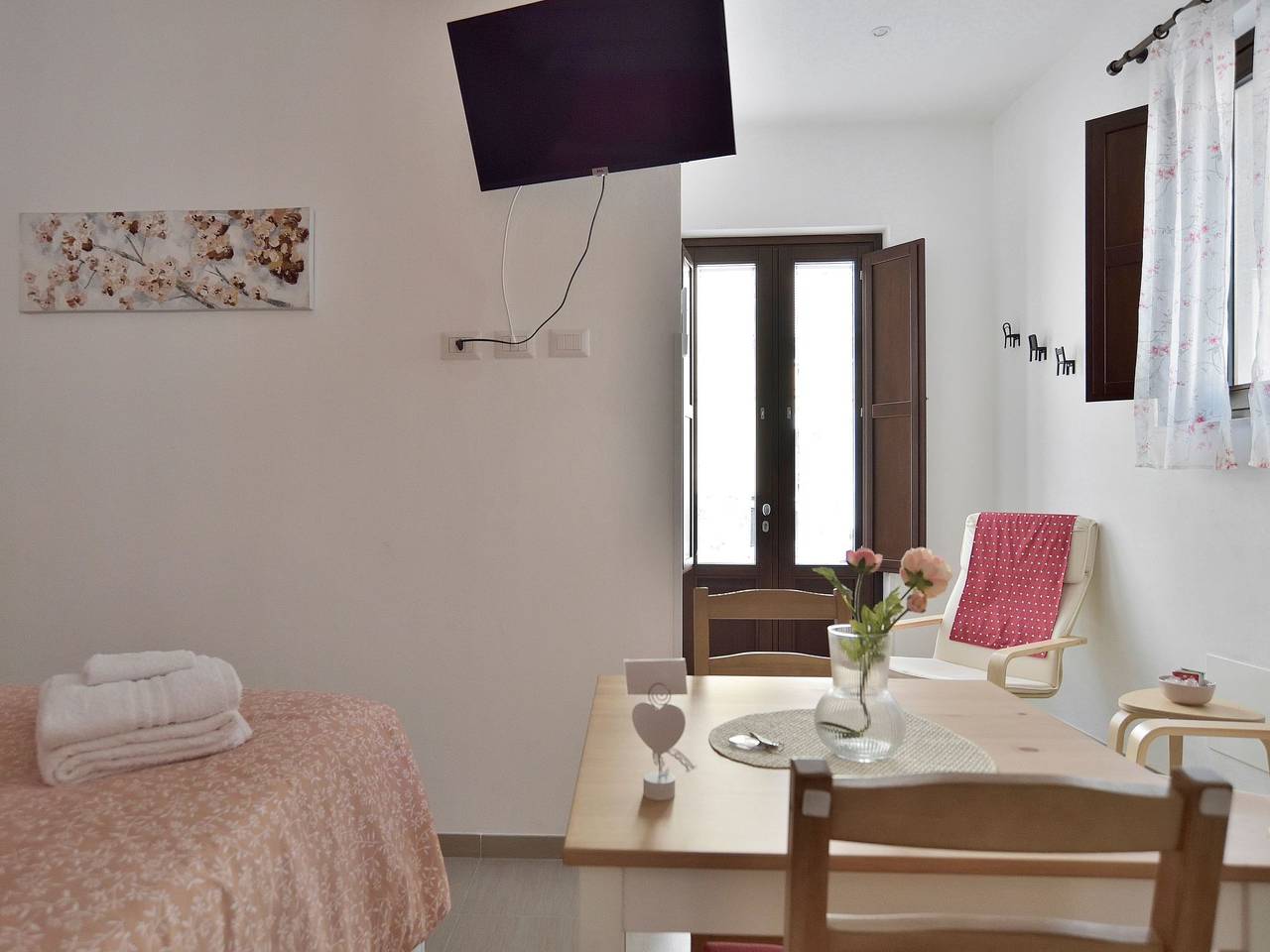 Entire apartment, Romantisches Zimmer mit Jacuzzi in Scicli, Ragusa Province