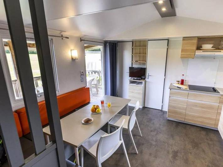Mobil home pour 6 personnes, avec bassin pour enfant à Sainte-Catherine-de-Fierbois - 3