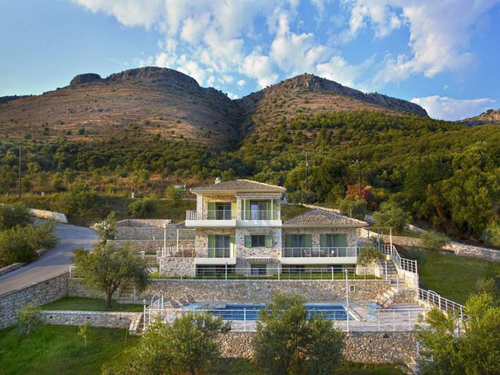 Ferienwohnung für 4 Personen, mit Garten und Pool