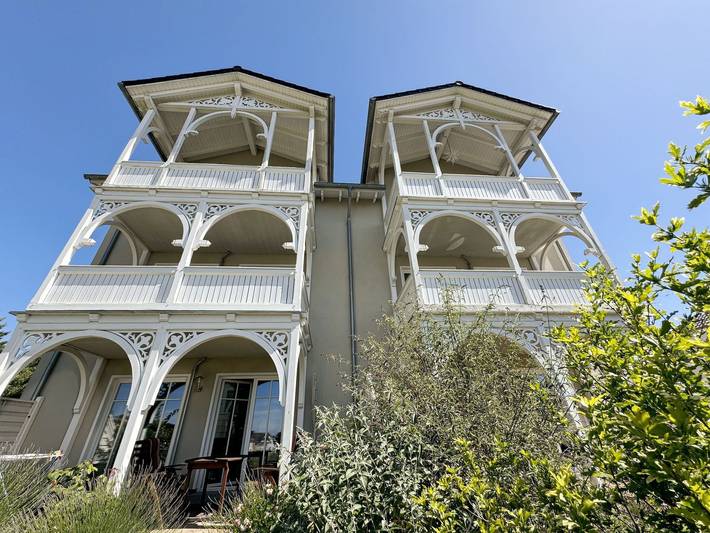 Ganze Ferienwohnung, Mr: Villa Wilhelmine Whg. 03 Kreidezimmer mit Balkon - Villa Wilhelmine Whg. 03 Kreidezimmer mit Balkon in Sellin, Rügen