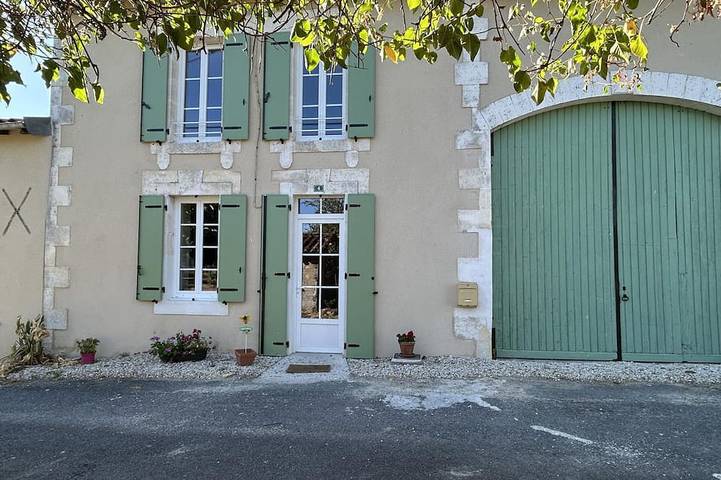 Gîte pour 6 personnes, avec Jardin