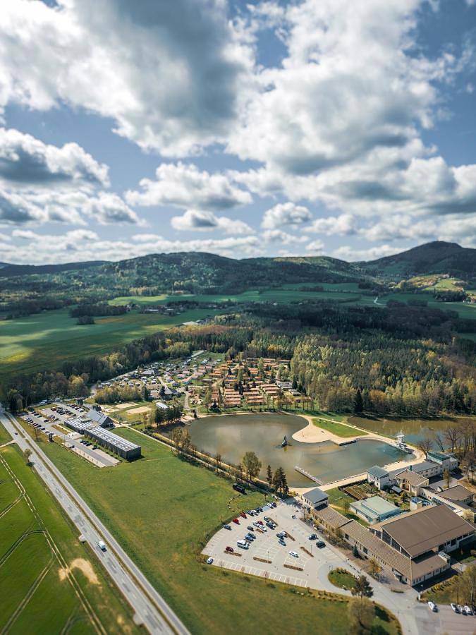 Ferienhaus für 7 Personen, mit Sauna und Ausblick sowie Pool und Garten in Großschönau - 2