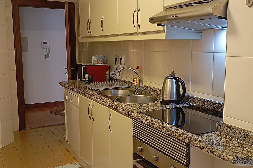 Apartamento entero, Furadouro 2-bedr. apartment on the beachfront and in a gated community in Furadouro, Ovar