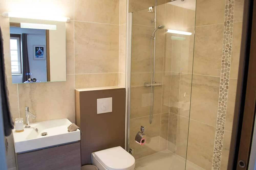 Apartamento entero, Homerez - Apartamento en Charleville-Mézières in Charleville-Mézières, Ardenas