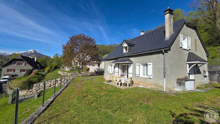 Gîte pour 8 personnes, avec terrasse à Arras-en-Lavedan - 4