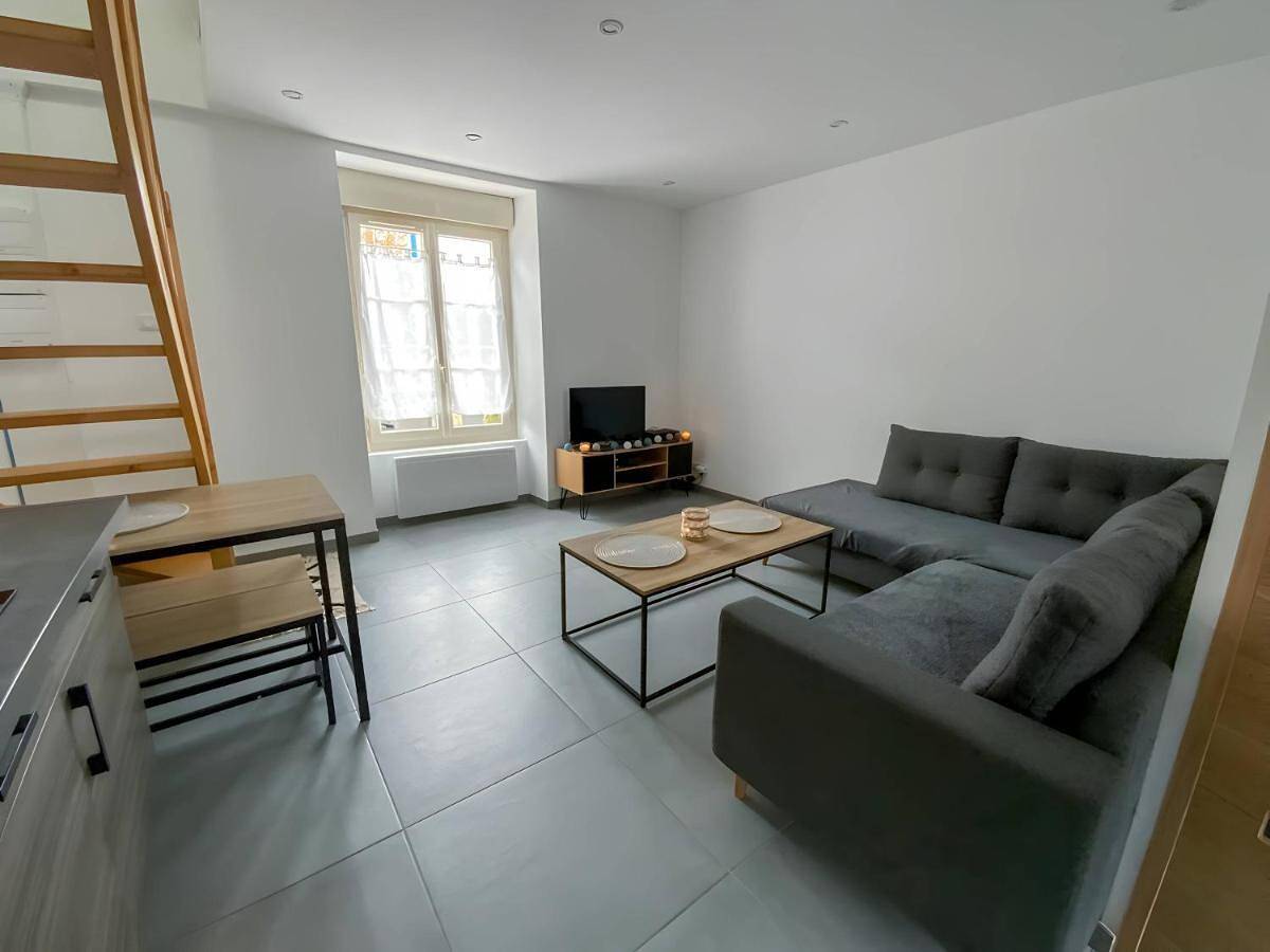 Appartement entier, Apartment in Parigné-l'Évêque, Sarthe